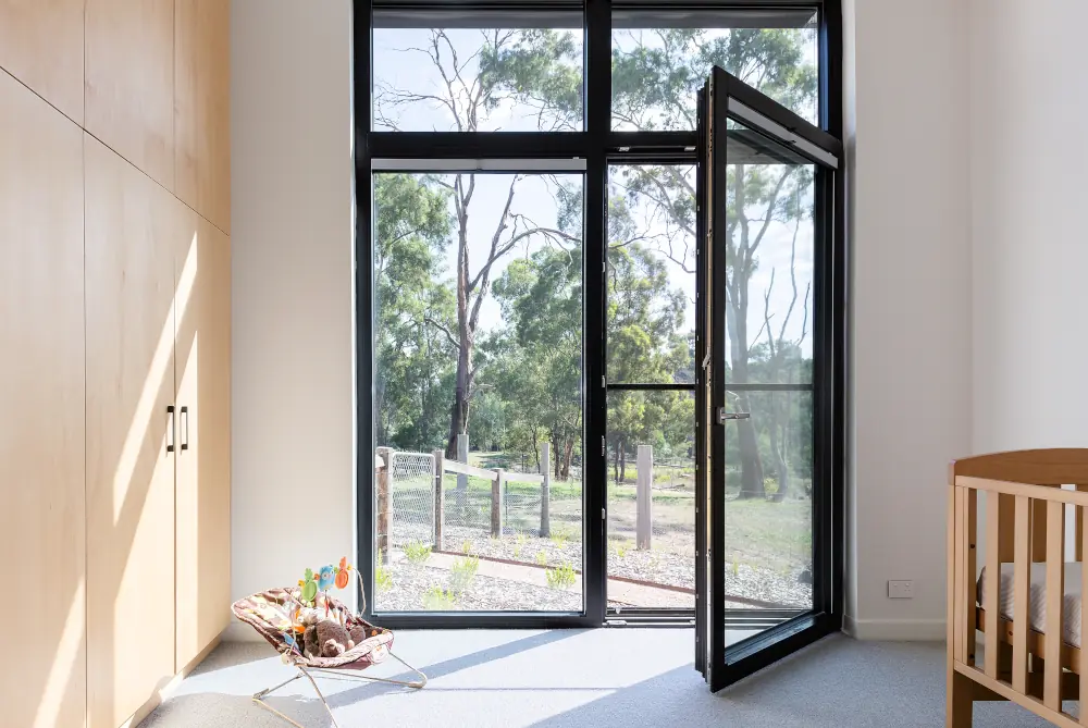 Floor-to-ceiling window